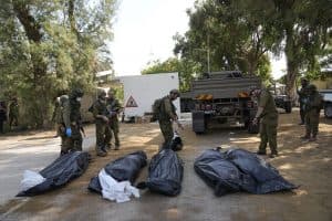 هجوم الـ7 من أكتوبر: 1400 قتيل و3300 جريح إسرائيلي.. واستشهاد 2215 فلسطينيًا