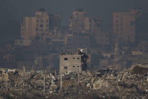 تأجيل بدء سريان الهدنة بين المقاومة الفلسطينية والاحتلال الإسرائيلي.. وجهود عربية لسرعة تطبيقها