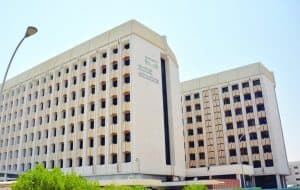 “تعليم الرياض”: حالات اشتباه تسمم لـ9 طالبات.. وحالتهن مستقرة
