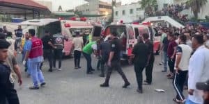 “الصحة العالمية” تسلّم 19 ألف لتر من الوقود لمستشفى الشفاء شمال غزة