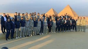 منتخب كرواتيا لكرة القدم يزور الأهرامات
