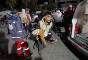 أغلبهم من الأطفال والنساء.. ارتفاع عدد الشهداء الفلسطينيين بقطاع غزة إلى 33137 شهيدًا
