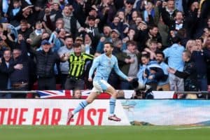 سيلفا يقود مانشستر سيتي لنهائي كأس إنجلترا