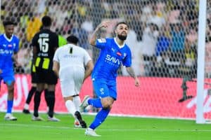الهلال يتأهل إلى نهائي كأس خادم الحرمين الشريفين
