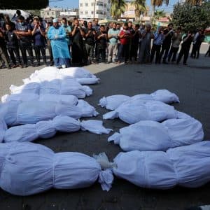جُلّهم من الأطفال والنساء.. ارتفاع عدد الشهداء الفلسطينيين بقطاع غزة إلى 34654 شهيدًا