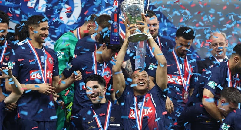 سان جرمان يتوج بكأس فرنسا