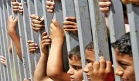 أطفال فلسطين الأسرى يتعرضون لأبشع الانتهاكات