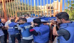 استشهاد صحفية ومسعف في قصف للاحتلال الإسرائيلي على قطاع غزة