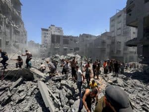 في مجزرتين جديدتين للاحتلال الإسرائيلي.. استشهاد 42 فلسطينيًا بمدينة غزة اليوم