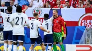 إنجلترا تتأهل إلى المربع الذهبي لكأس أوروبا