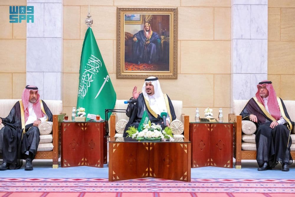 نائب أمير منطقة الرياض يؤكد أهمية المشاركة المجتمعية ودورها في تعزيز مسيرة التنمية