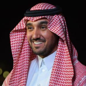 وزير الرياضة يشكر القيادة بإعلان تصاميم استاد الملك سلمان ومرافقه الرياضية