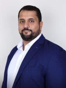 الشاعر حاتم الشهري يفوز بجائزة “ابن عربي” العالمية لعام 2024