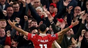 صلاح يضع ليفربول في صدارة الدوري الإنجليزي