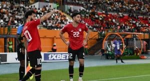 “بيلد” الألمانية: المصري مرموش في طريقه إلى ليفربول