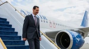 الأسد يصل إلى روسيا ويحصل على حق اللجوء