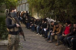 سوريا..  بدء عمل مراكز تسوية أوضاع عناصر النظام السابق