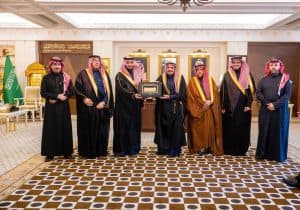 أمير منطقة القصيم يستقبل الرئيس التنفيذي للشركة السعودية للخدمات الأرضية 