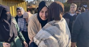 نقل أسيرات فلسطينيات إلى غرب رام الله تمهيدا لإطلاق سراحهن