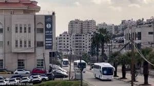 وصول 70 أسيراً فلسطينياً إلى مصر عقب إفراج إسرائيل عنهم