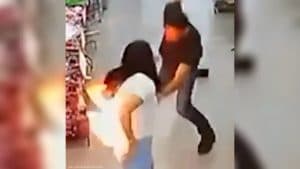 انفجار هاتف محمول في جيب امرأة