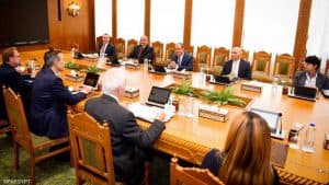 مصر .. نعكف على حل يساعد في أعمار غزة وبقاء الفلسطينيين في أرضهم
