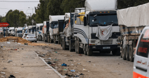 في انتهاك صارخ لاتفاق وقف إطلاق النار.. نتنياهو يوقف إدخال المساعدات إلى قطاع غزة من جديد