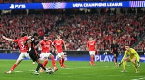 برشلونة يهزم بنفيكا في ذهاب ثمن نهائي أبطال أوروبا
