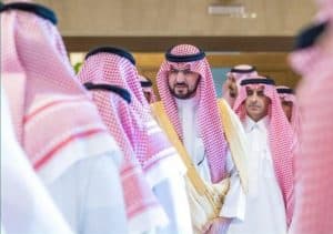 حثهم على العمل بكل أمانة وإخلاص.. نائب أمير المنطقة الشرقية يستقبل منسوبي الإمارة المهنئين بعيد الفطر المبارك