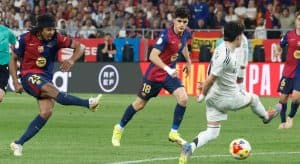 برشلونة يتوج بكأس ملك إسبانيا على حساب الريال
