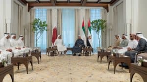الرئيس الإماراتي يستقبل أمير قطر ويبحثان العلاقات الثنائية