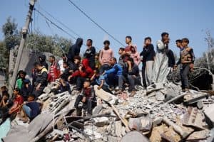 ارتفاع عدد الشهداء الفلسطينيين في العدوان الإسرائيلي على قطاع غزة إلى 52,908 شهداء