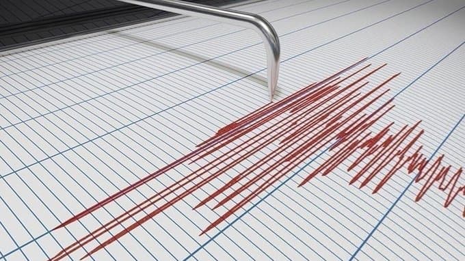 زلزال بقوة (6.4) درجات يضرب شمال مصر