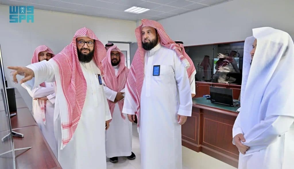 رئيس هيئة الأمر بالمعروف يتفقد جاهزية اللجان المشاركة في موسم الحج