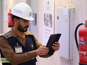 قوات الدفاع المدني تواصل استعداداتها في منى