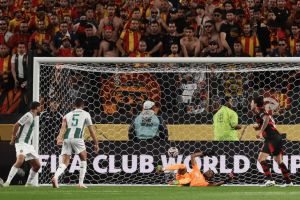 الترجي التونسي يفتتح مشواره ببطولة كأس العالم للأندية بخسارة 0-2 أمام فلامنجو