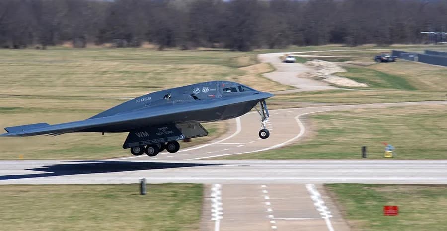 6 قاذفات شبح أميركية من طراز B-2 تتجه نحو جزيرة غوام