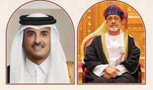 خلال اتصال هاتفي بأمير قطر.. سلطان عُمان يعبّر عن تضامن بلاده الكامل مع دولة قطر ويشيد بحكمتها في احتواء التصعيد