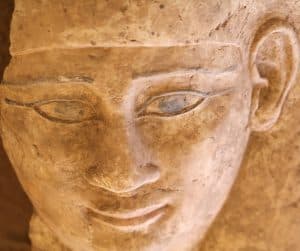 اكتشاف مقابر أثرية جديدة من العصرين اليوناني والروماني جنوب مصر