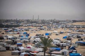 “الأونروا” عن مخطط الاحتلال الإسرائيلي إنشاء “مدينة إنسانية” جنوب غزة: ستكون بمنزلة معسكرات اعتقال جماعية للفلسطينيين