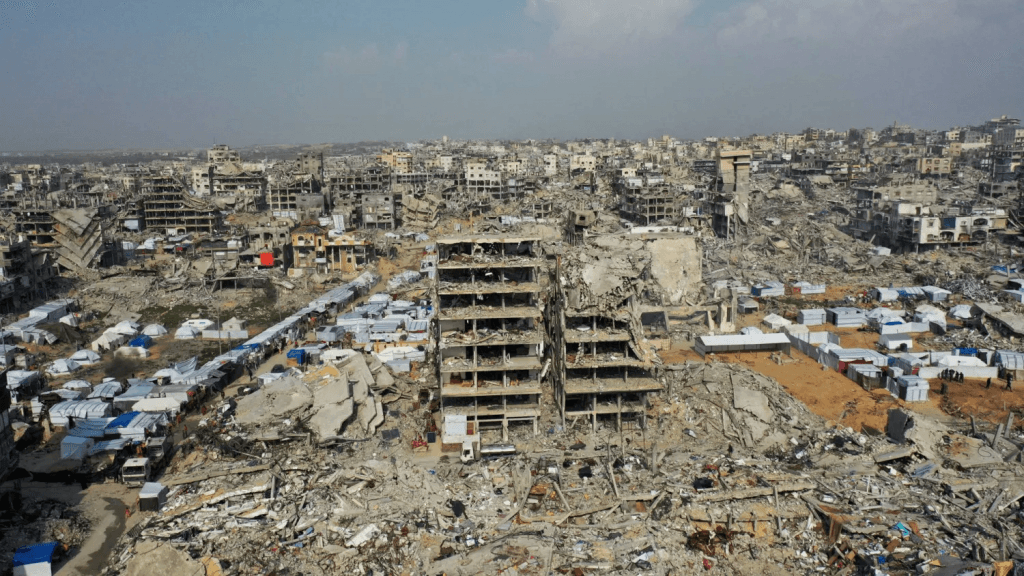 منذ فجر اليوم.. استشهاد 43 فلسطينيًا في قصف الاحتلال الإسرائيلي مناطق متفرقة بقطاع غزة