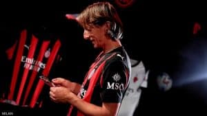 ميلان يقدّم مودريتش وسط ترحيب جماهيري كبير