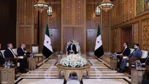 الرئيس السوري يستقبل وزير الخارجية التركي