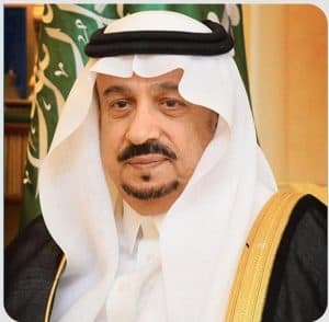 أمير منطقة الرياض يوجّه باستمرار العمل خلال إجازة عيد الأضحى