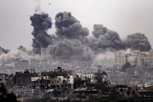 بينهم أطفال ونساء.. سقوط 20 شهيدًا فلسطينيًا في قصف الاحتلال الإسرائيلي قطاع غزة منذ فجر اليوم