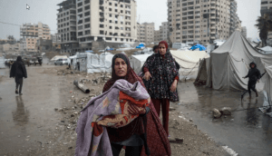 الرئاسة الفلسطينية تطالب بضغط دولي لإدخال الخيام إلى قطاع غزة