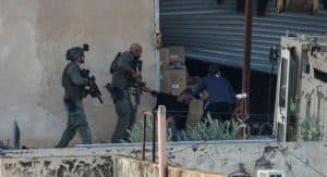 وصفه بأنه يرقى لـ”جريمة حرب”.. مكتب حقوق الإنسان بالأمم المتحدة يندد بقتل مدنيَين فلسطينيَين ميدانيًا بالضفة