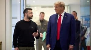 ترمب يمهل زيلينسكي أياماً للرد على مقترح للسلام