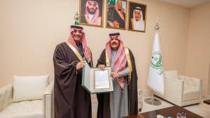 أمير منطقة حائل يستقبل مساعد وزير الإعلام