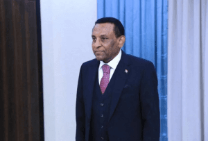 بعد نحو 3 أعوام من إدارة البلاد من “بورتسودان”.. رئيس الوزراء السوداني: عودة الحكومة إلى “الخرطوم” لممارسة مهامها
